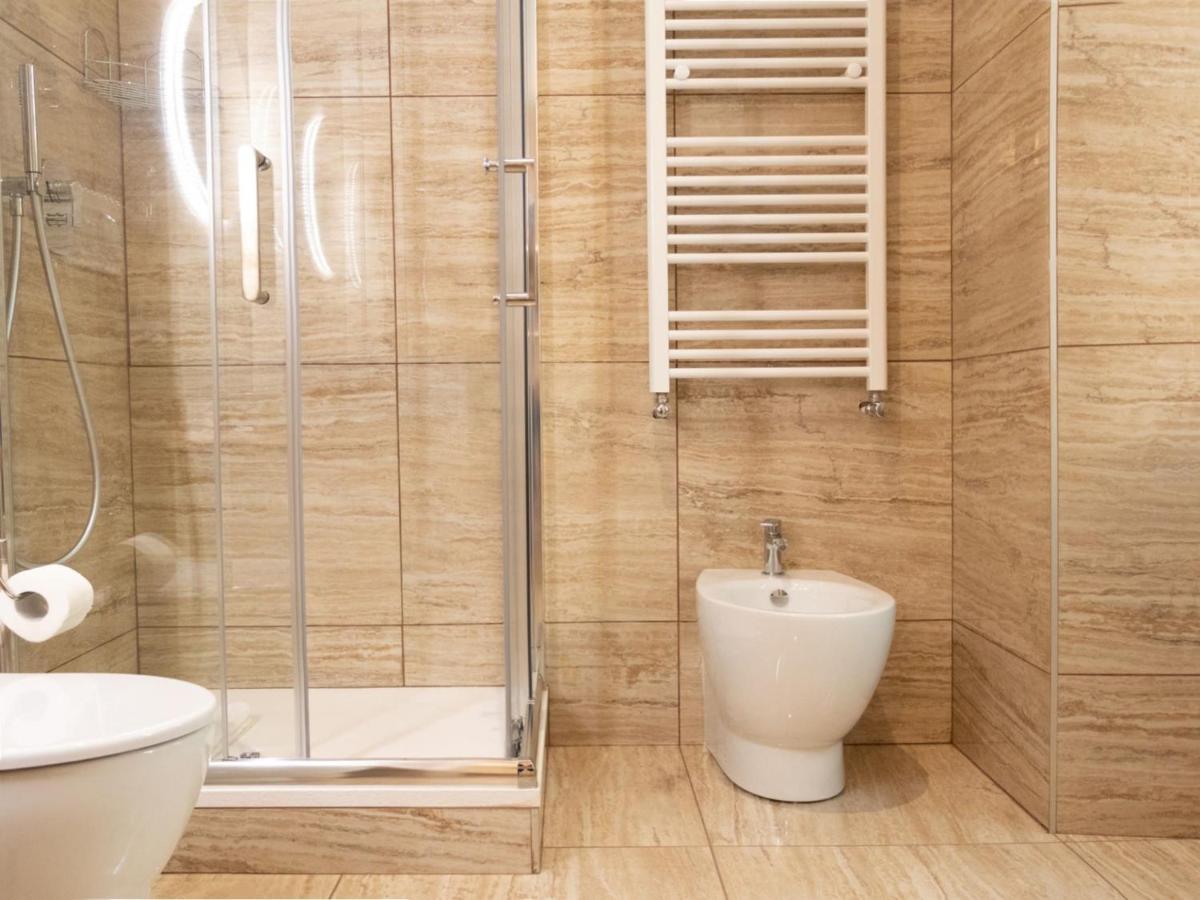 The Best Rent - Elegant Five-Bedrooms Apartment Near Colosseo Rom Exterior foto